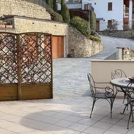 Gasthuis Panoramic Relax Luxury Martina Lake Como Lecco
